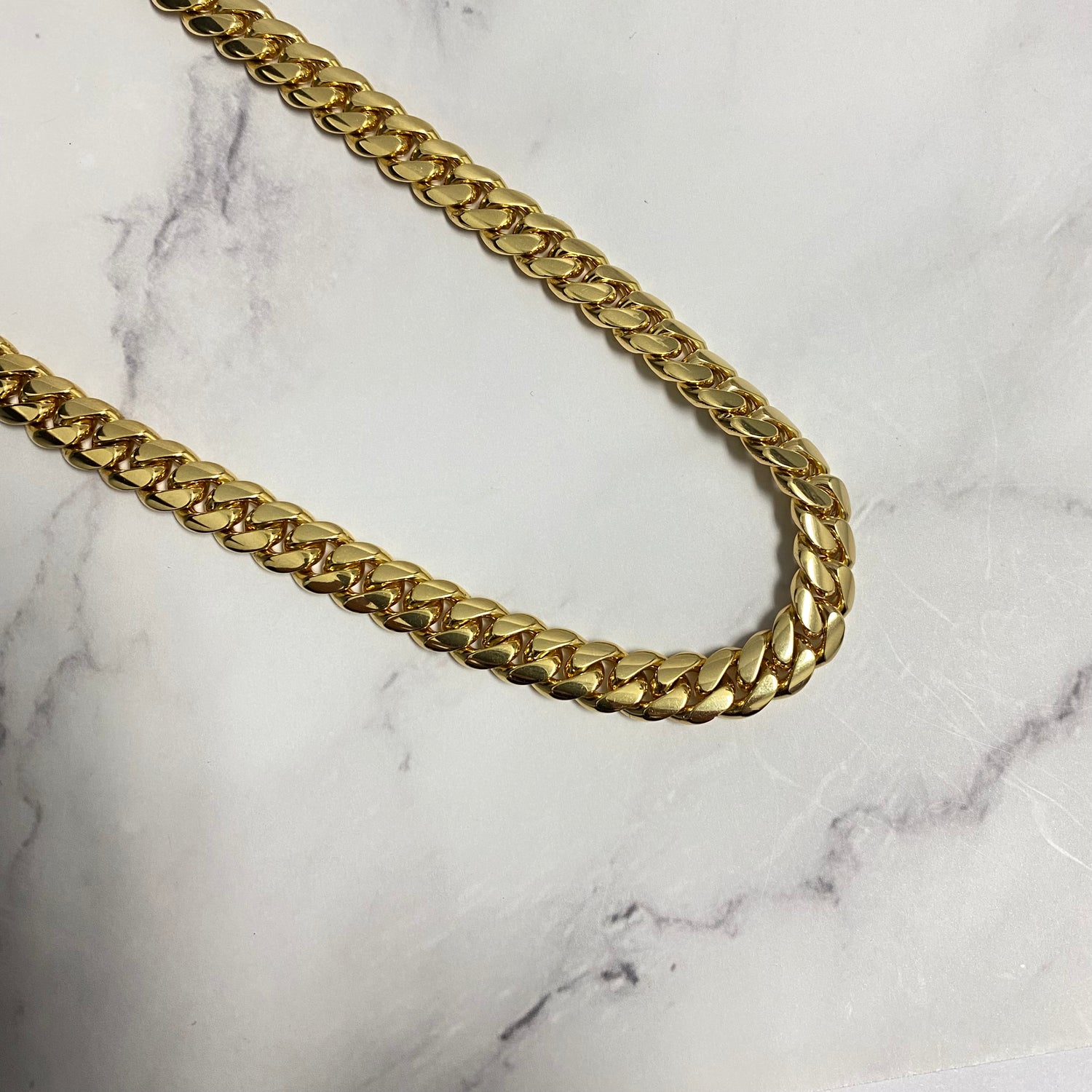 10K Yellow Gold Cuban Links / 137.4gr / 9.3mm / 24in