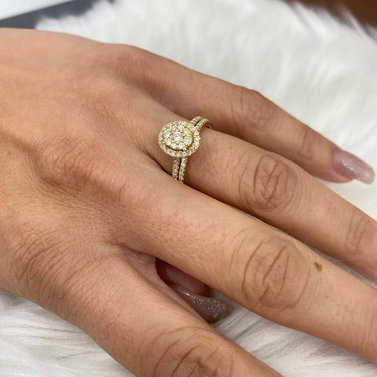 14K Yellow Gold Diamond Fashion Ovalado Engagement Ring 0.74Ct Dia / 4.1gr / Size 7