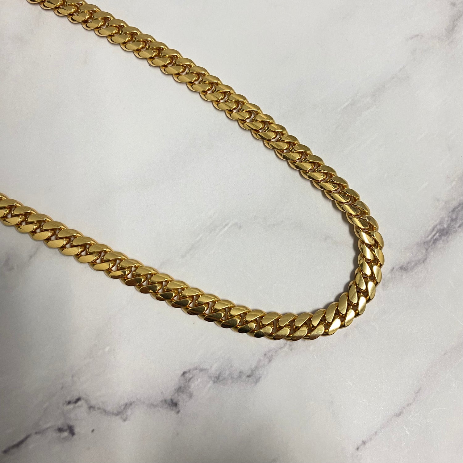 10K Yellow Gold Cuban Links / 107.3gr / 7.4mm / 28in
