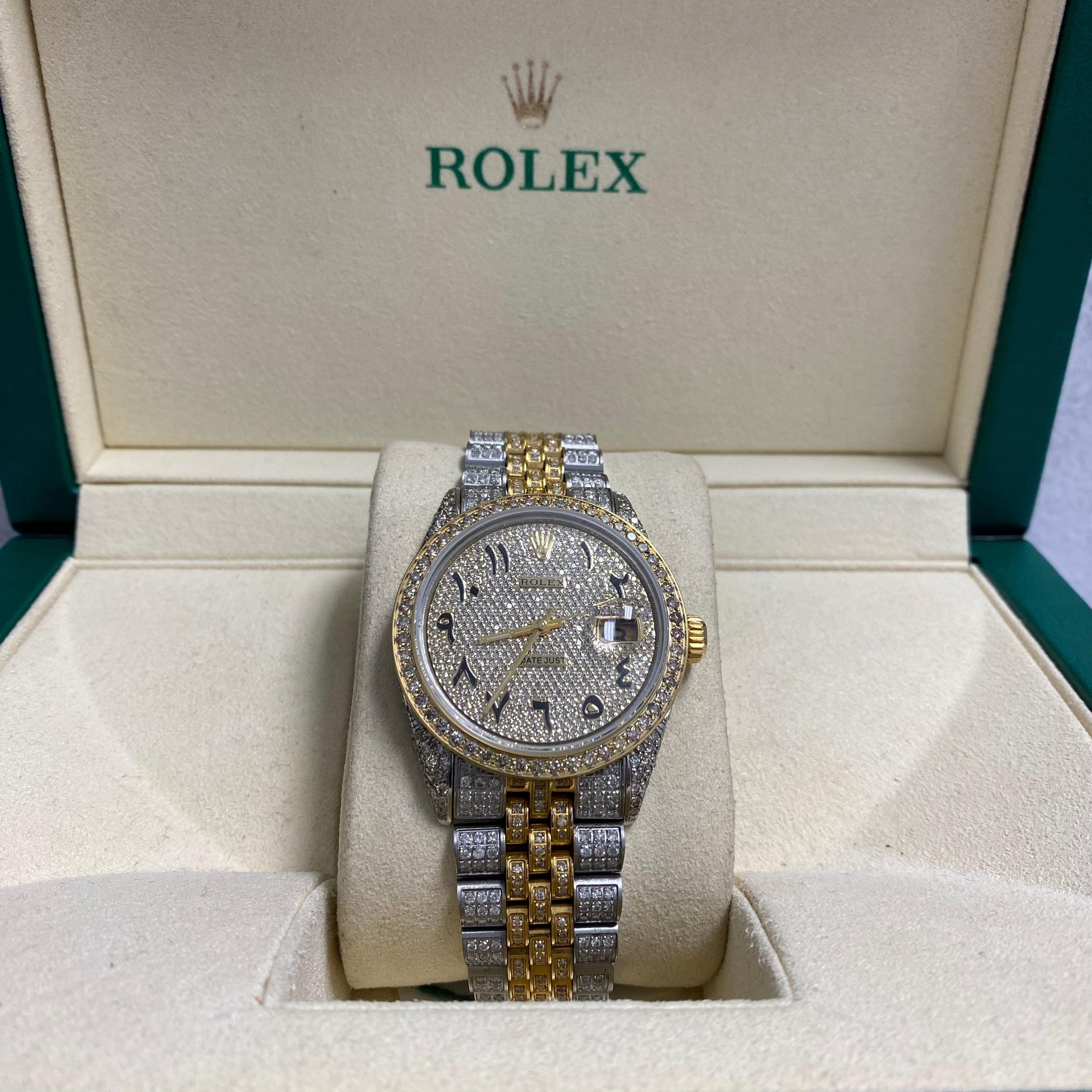 36Mm Bustdown Diamonds Rolex 2 Tone Yellow Arabic Numbers Non-Quick