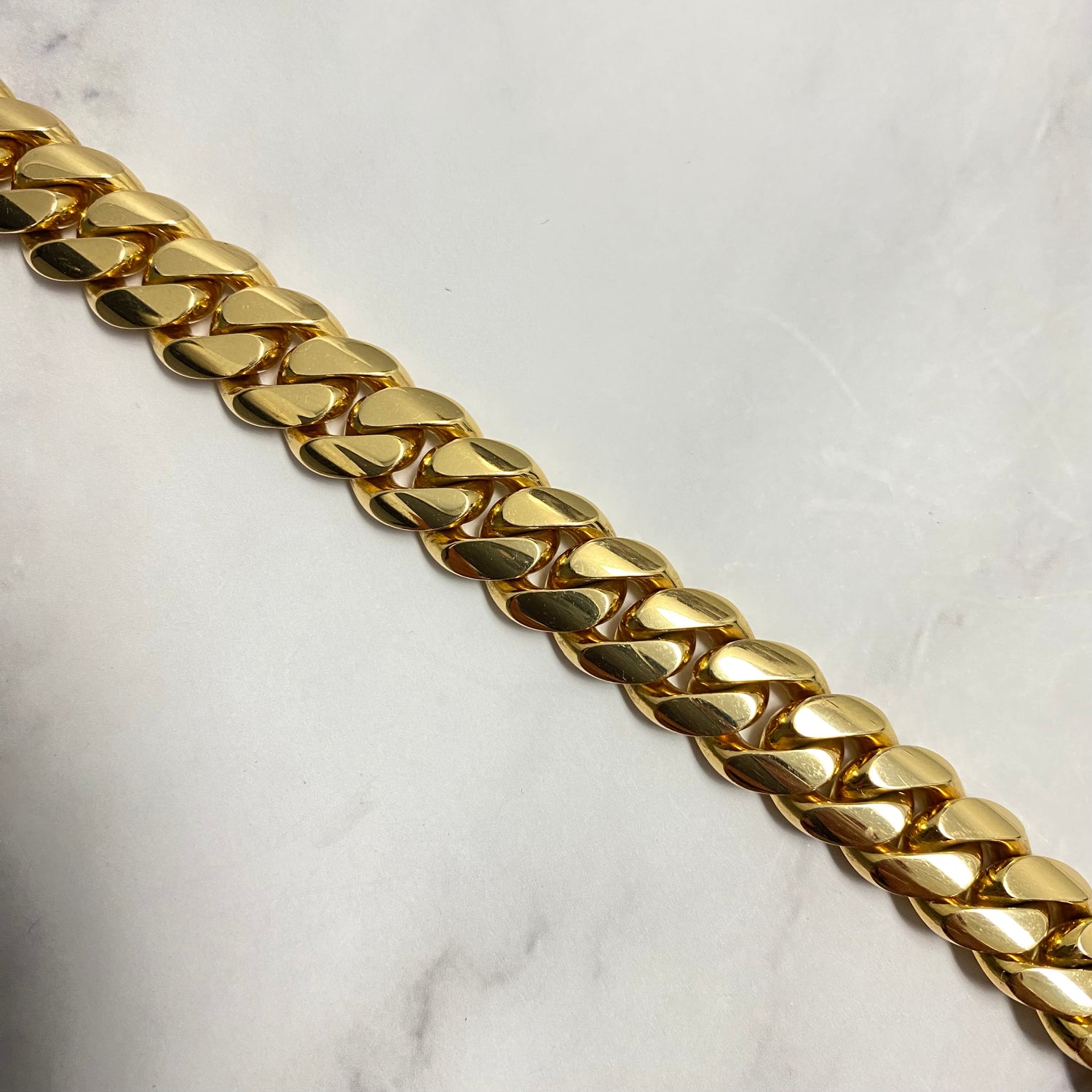 10K Yellow Gold Cuban Links / 246gr / 12mm / 24in