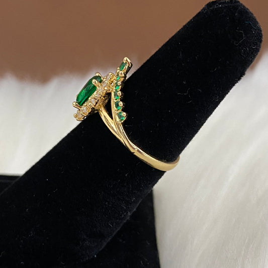 18K Yellow Gold Tiara Ring With Green/White Zircons / 3gr / Size 5.5