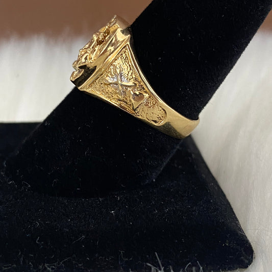 18K Yellow Gold Horse Ring With Zircons / 6.3gr / Size 9