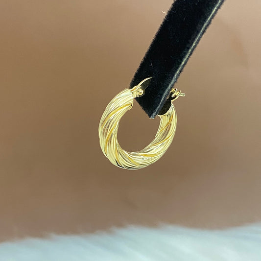 18K Yellow Gold Luxury Hoop Earrings / 2.8gr