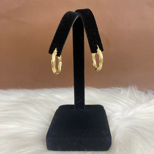 18K Yellow Gold Luxury Hoop Earrings / 2.1gr