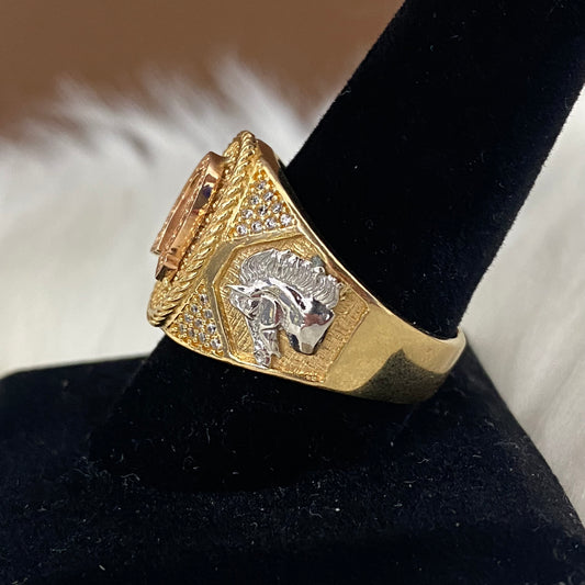 18K Three Colour Gold Horseshoe Ring With Zircons / 13.1gr / Size 10