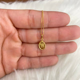 18K Yellow Gold Letter W Pendant / 0.52gr