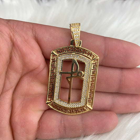 18K Yellow Gold Faith Silhouette Plate Pendant With Zircons / 13.3gr