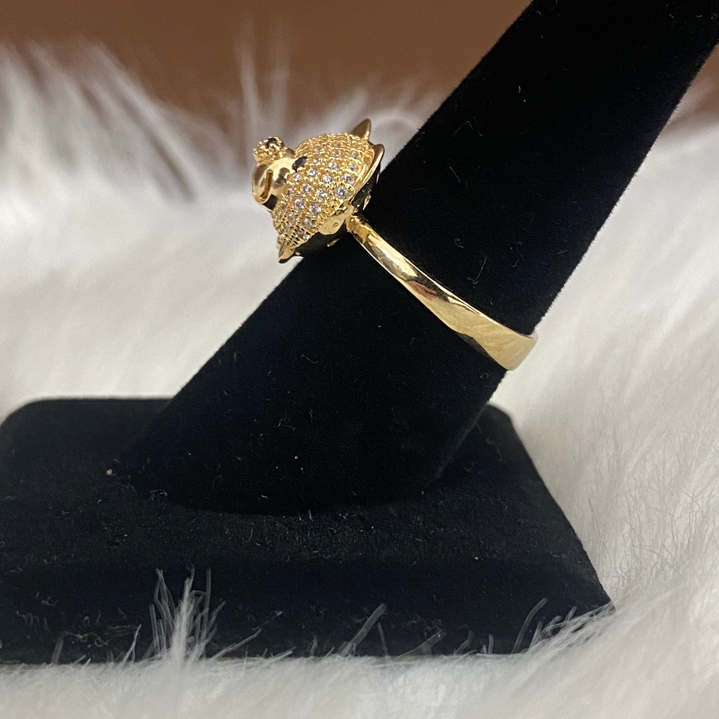 18K Yellow Gold Bear Ring With White/Black Zircons / 5gr /  Size 8