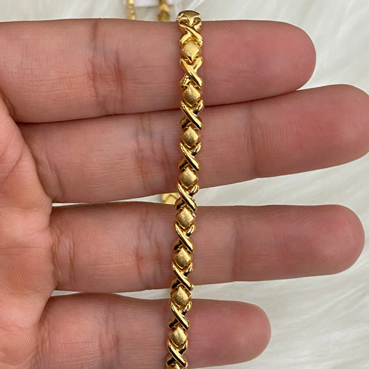 14K Yellow Gold Xoxo  Chain / 10.5gr / 5mm / 18in