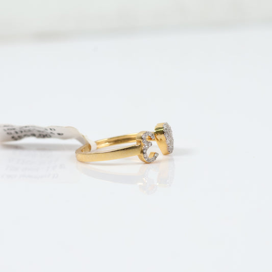 10K Yellow Gold Diamond Heart - Letter E Ring 0.17Ct Dia / 1.6gr / Size 6.5