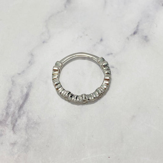 14K White Gold Diamond Clovers Ring 0.83Ct Dia / 3.1gr / Size 7