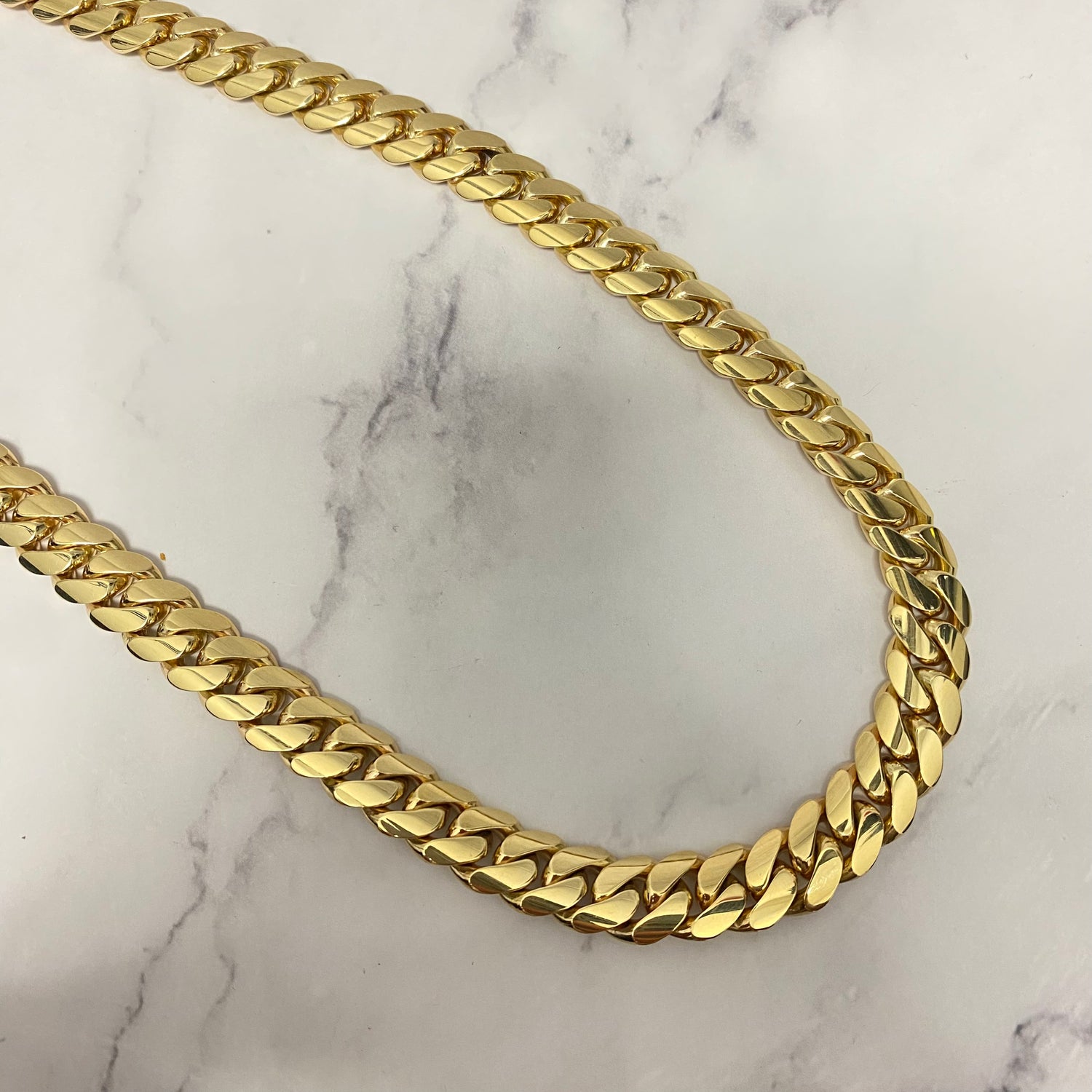 10K Yellow Gold Cuban Links / 198.1gr / 11.4mm / 24in