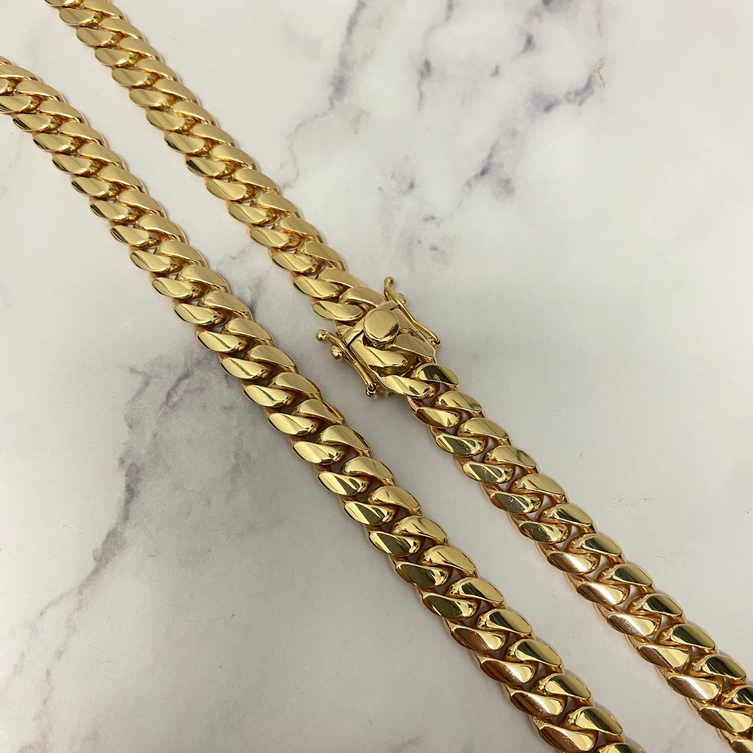 10K Yellow Gold Cuban Links / 187.7gr / 10.8mm / 24.5in