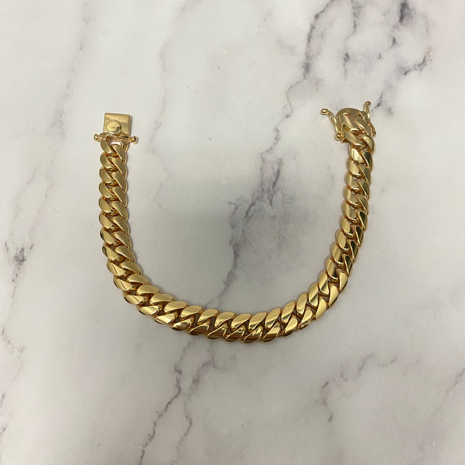 10K Yellow Gold Cuban Links Bracelet / 61.1gr / 10.3mm / 8in