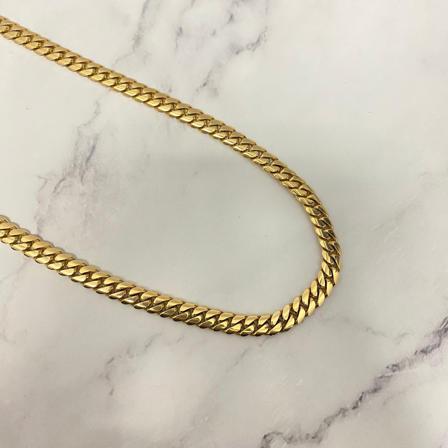 10K Yellow Gold Cuban Links / 112.2gr / 8.1mm / 24in