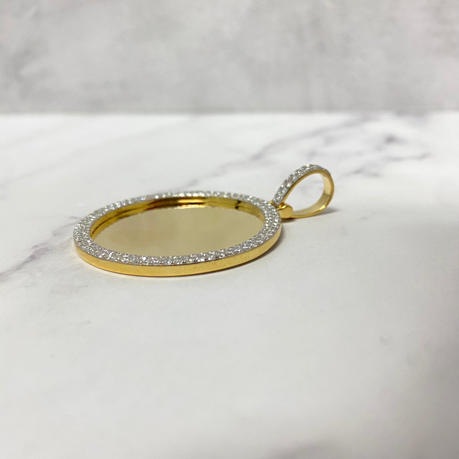 10K Yellow Gold Diamond Memorial Pendant 2.05Ct Dia / 7.92gr / 2-1.5in