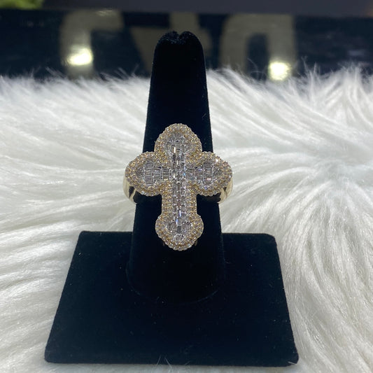10K Yellow Gold Diamond Cross Ring 1.25Ct Dia / 14.9gr / Size 9.5