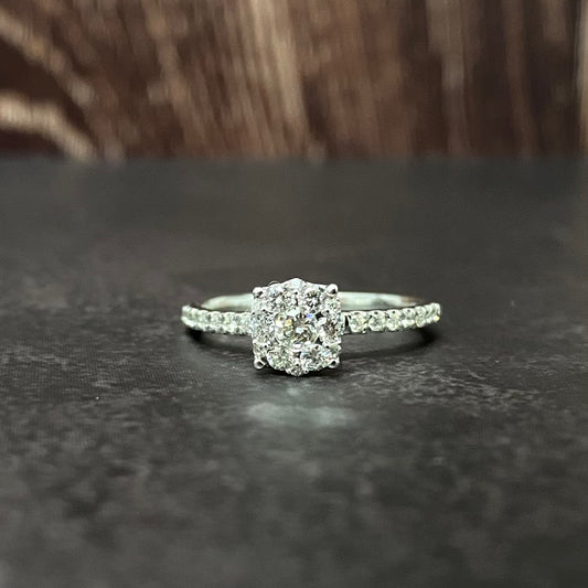 14K White Gold Diamond Luxury Engagement Ring 0.54Ct Dia / 2.41gr / Size 6 3/4