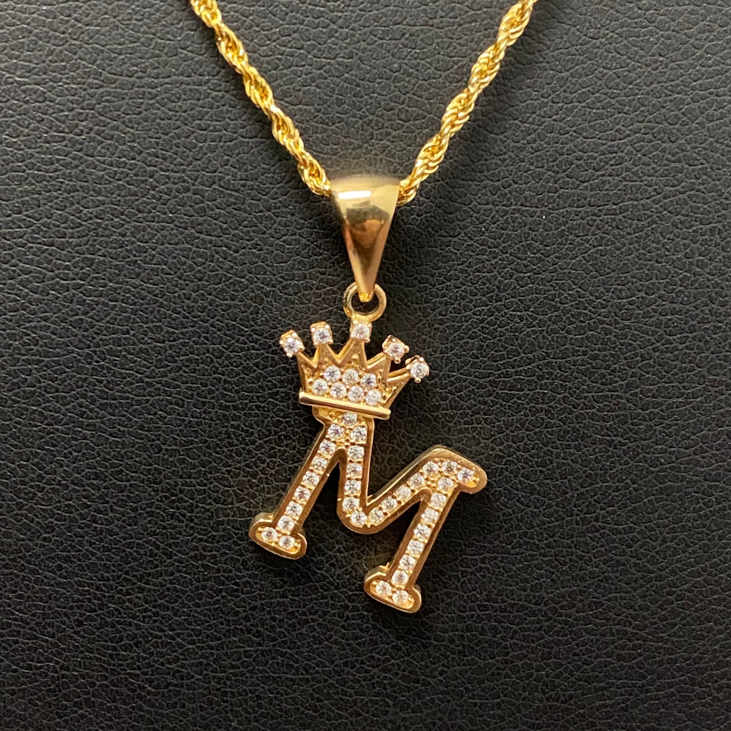 18K Yellow Gold Letter M With Crown Jewelry Set With Zircons / 3.1gr / 1.5mm / 24in