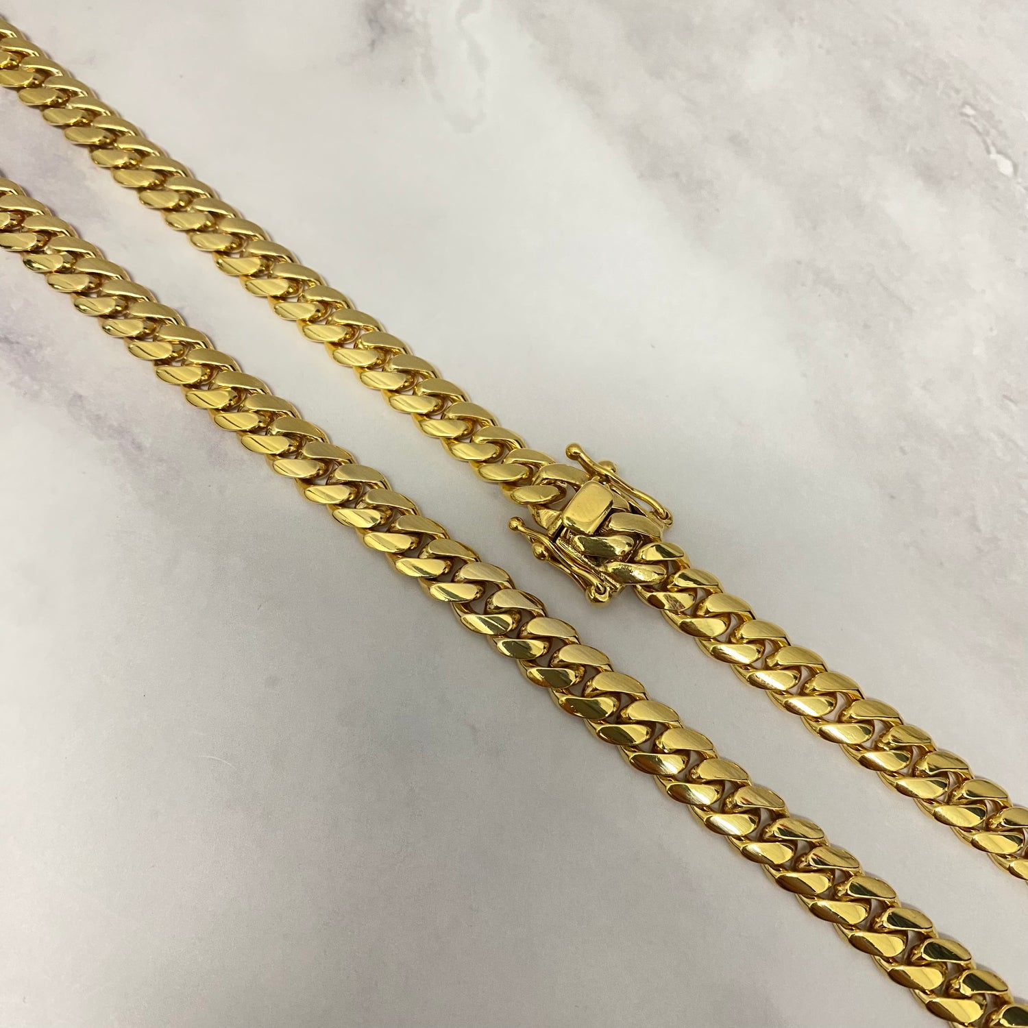 14K Yellow Gold Cuban Links / 106.5gr / 8.4mm / 22in