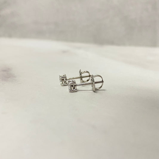 14K White Gold Diamond Solitaire Round Stud Earrings 0.30Ct Dia / 0.7gr / 3mm