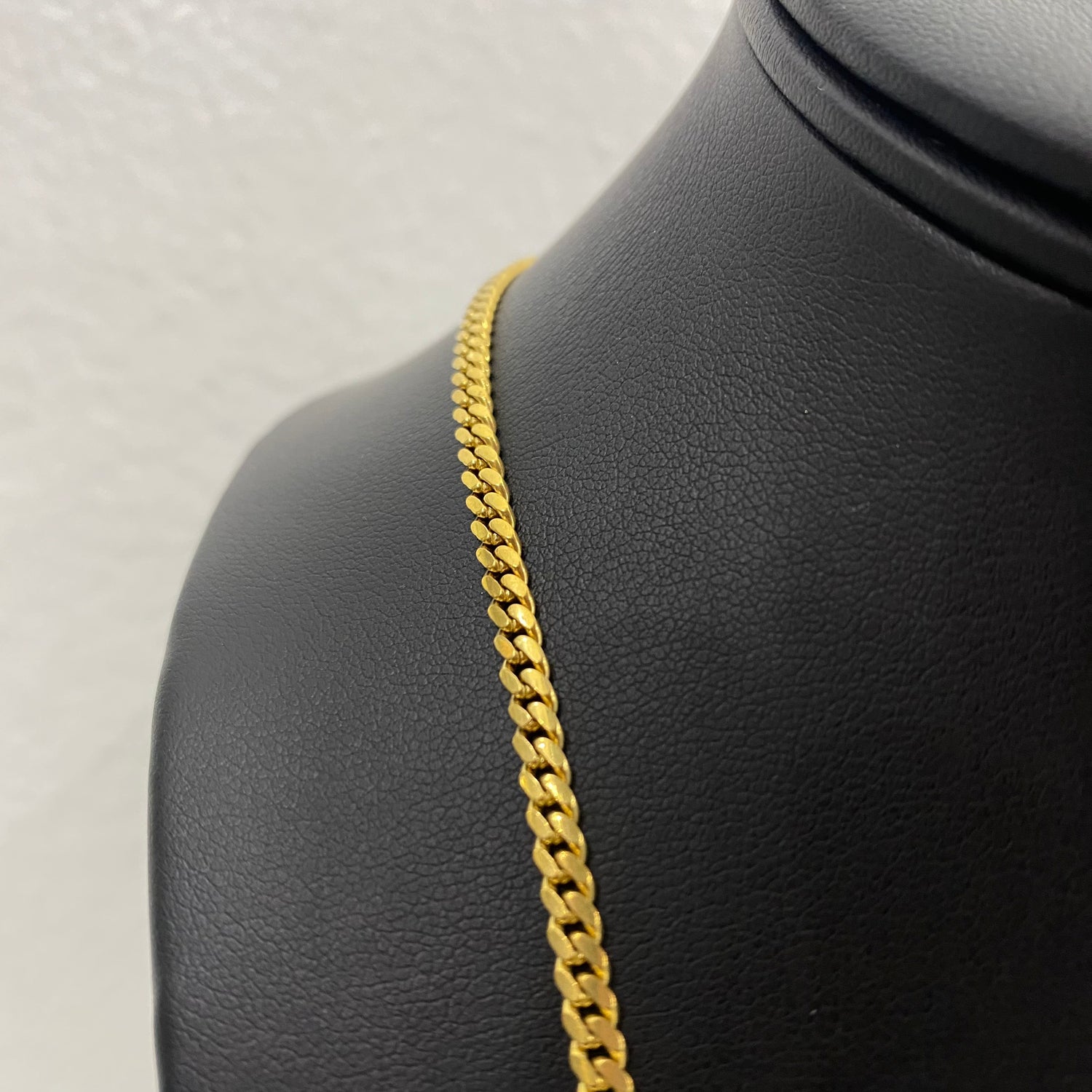 10K Yellow Gold Micro Cuban / 18gr / 3.3mm / 22in