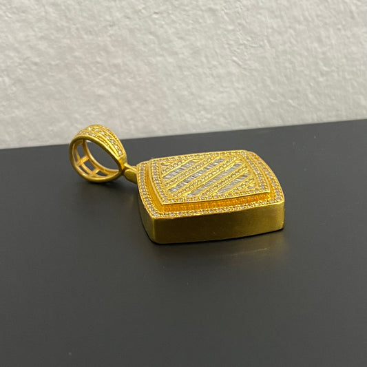 14K Yellow Gold Diamond Luxury Pendant Ct Dia Vs / 11.6gr / 2in
