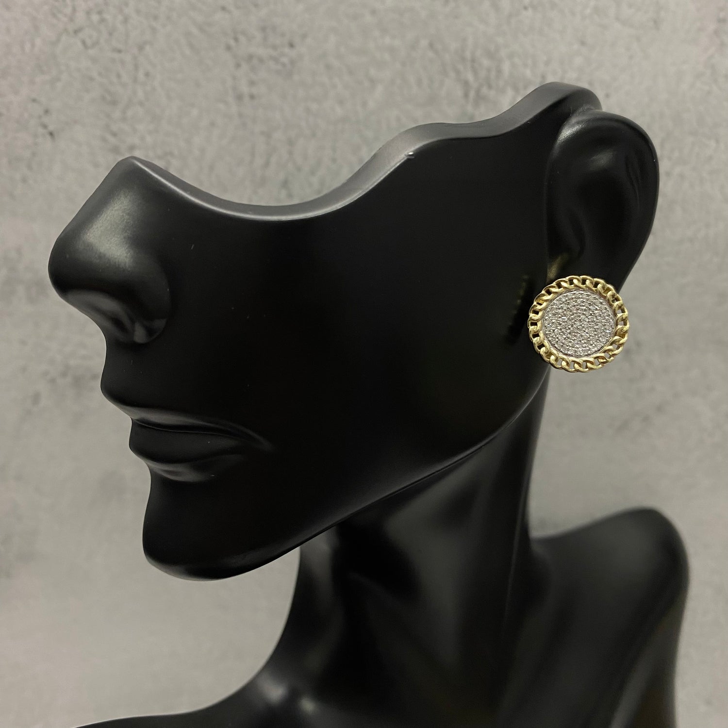 14K Yellow Gold Diamond Circle Luxury Stud Earrings 0.25Ct Dia / 3.81gr / 14mm