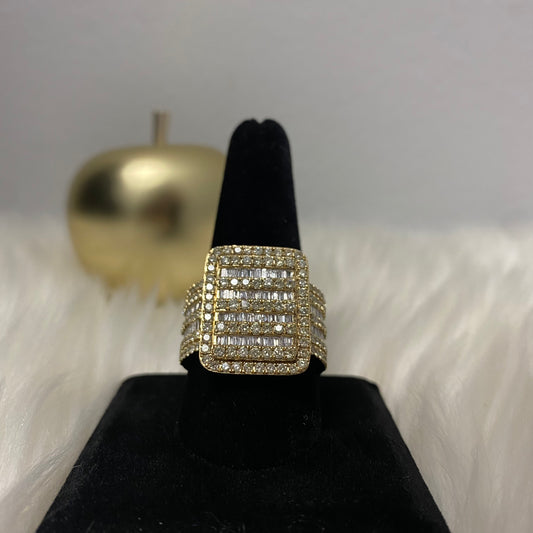14K Yellow Gold Diamond Square Luxury Ring 2.42Ct Dia / 16gr / Size 10