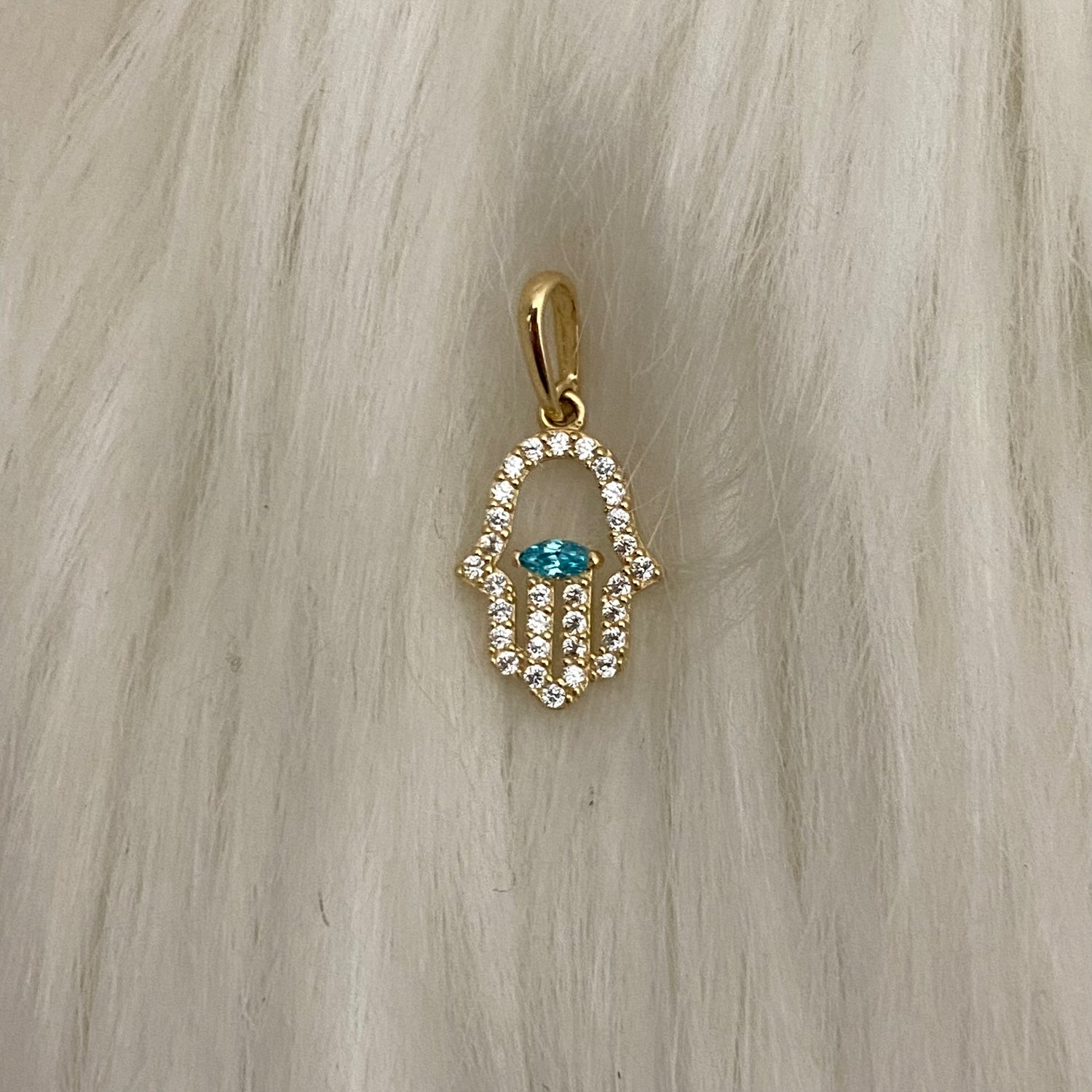 14K Yellow Gold Hand Pendant With Blue/White Zircons / 0.36gr