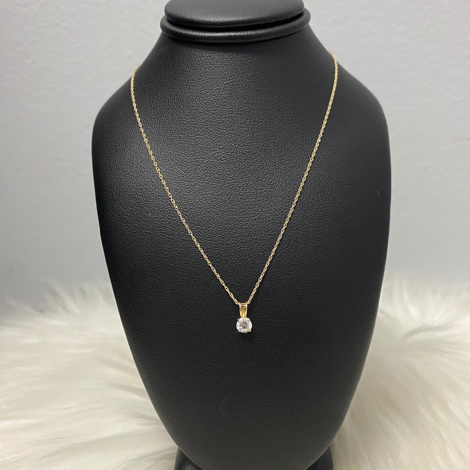 14K Yellow Gold Luxury Jewelry Set With Zircons / 0.66gr / 0.5mm / 15in