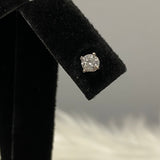 14K White Gold Diamond Luxury Stud Earrings Ct Dia / 1.08gr