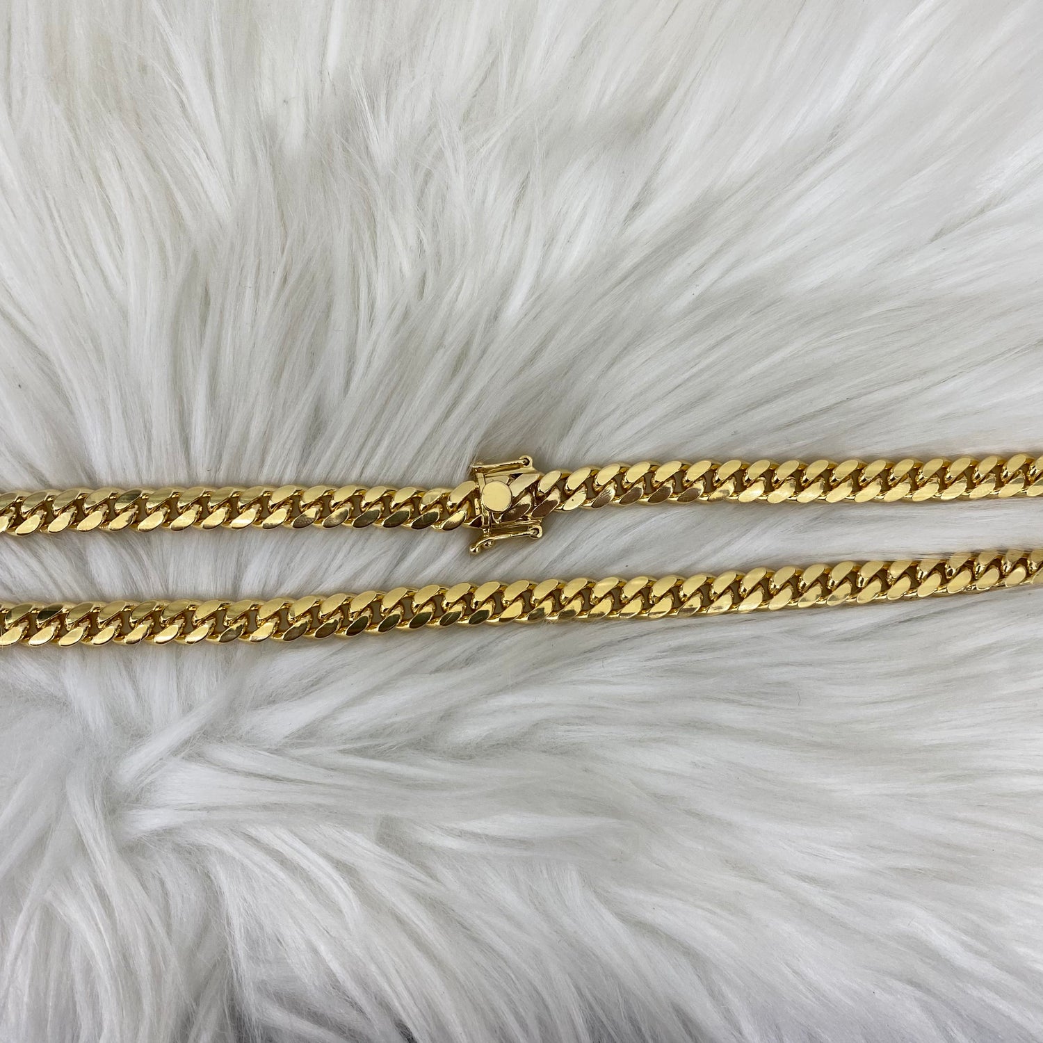 10K Yellow Gold Cuban Links / 135.3gr / 8.5mm / 25in