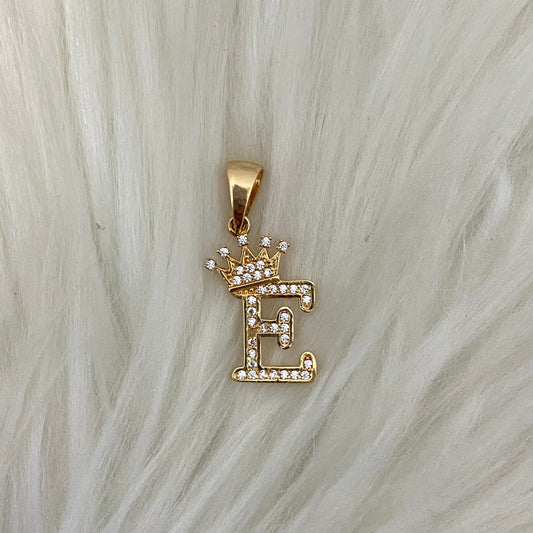 18K Yellow Gold Letter E Crown Pendant With Zircons / 1.72gr / 1in