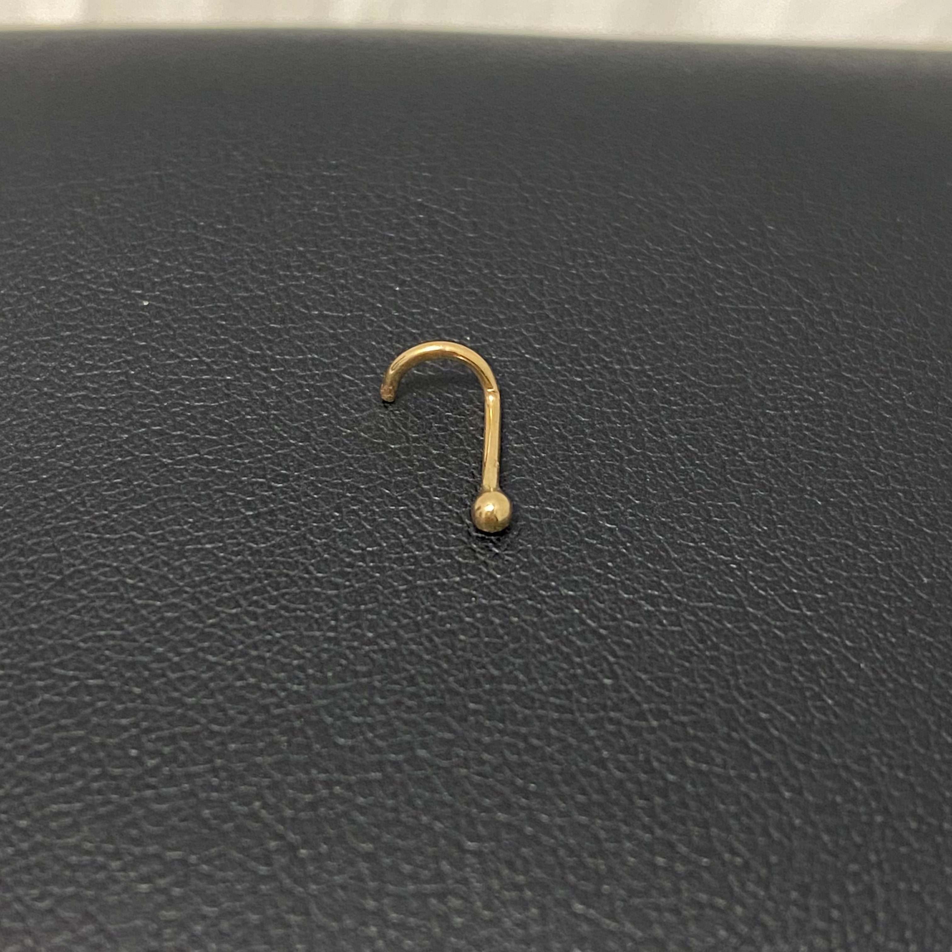 18K Yellow Gold Nose Stud Piercing / 0.1gr