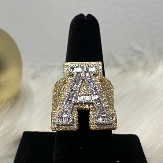 10K Yellow Gold Diamond Letter A Ring 3.5Ct Dia / 14gr / Size 10