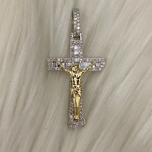 10K White-Yellow Gold Diamond Crusifix Pendant 1Ct Dia / 5.4gr / 1.5in