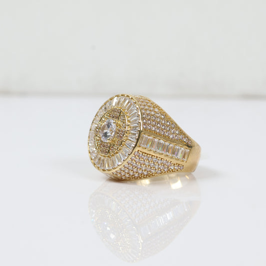 10K YG Luxury Round Rings / 9.55gr / Sz 9.5 / White Zircons