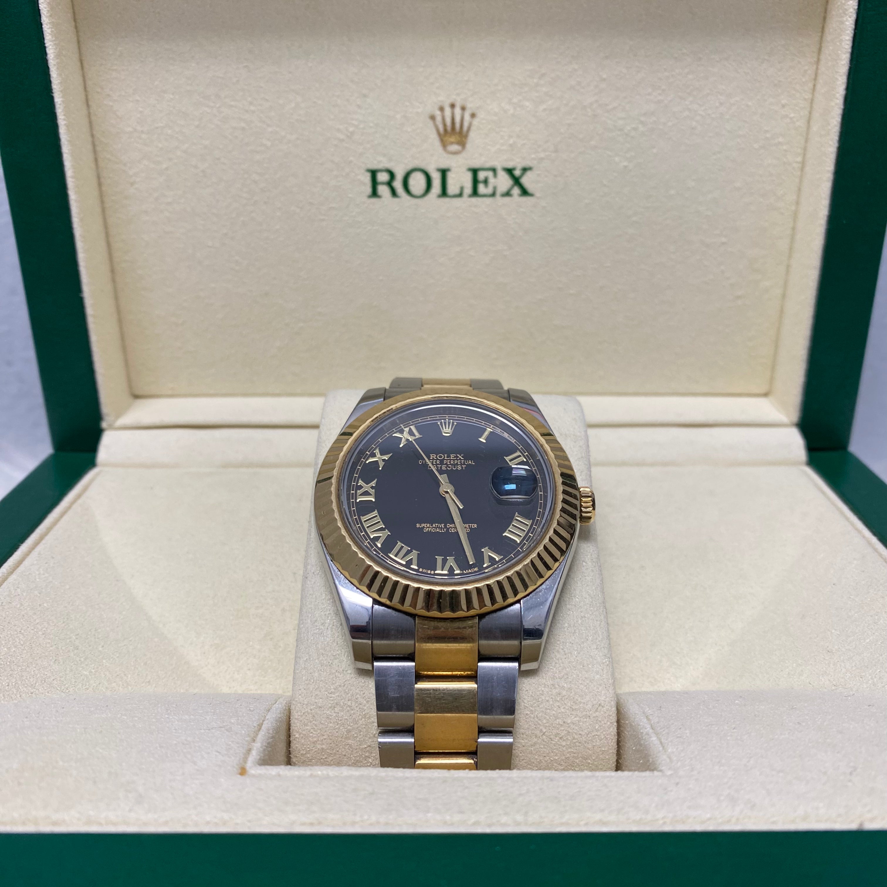 Rolex Two Tone 18K 41Mm Roman Numbers 2020 Oyster Band