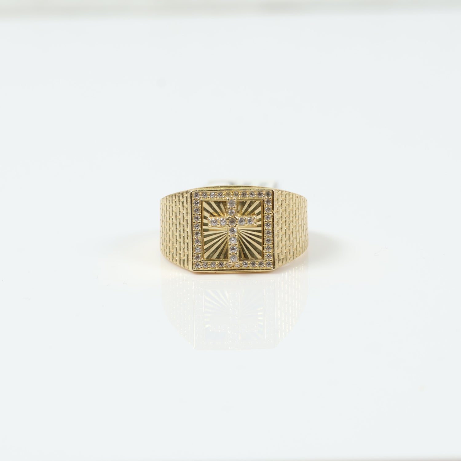 14K Yellow Gold Cross Ring With Zirconia / 6.2gr / Size 11
