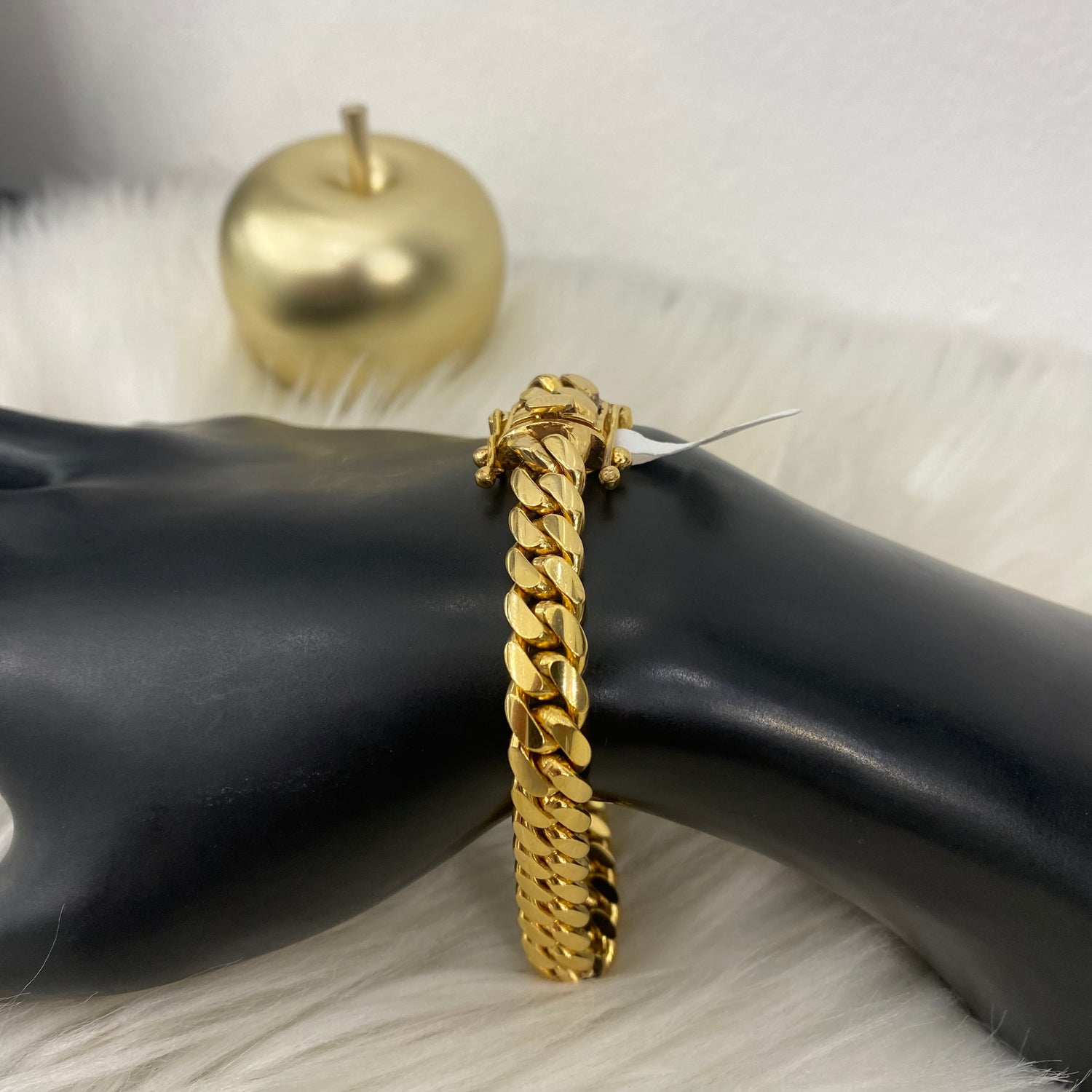 14K Yellow Gold Cuban Links Bracelet / 50.7gr / 8.3mm / 8.5in