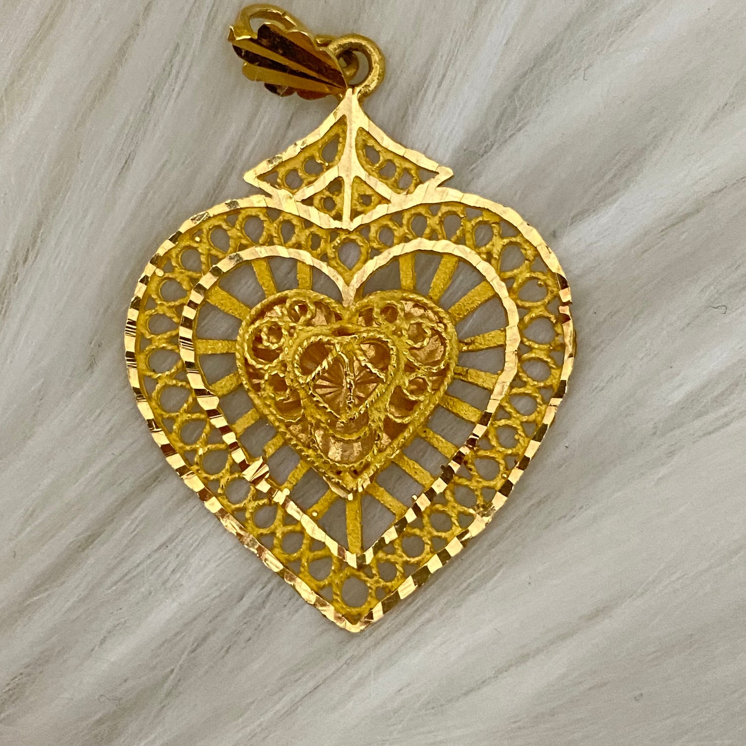 21K Yellow Gold Heart Of Allah Pendant / 4.7gr