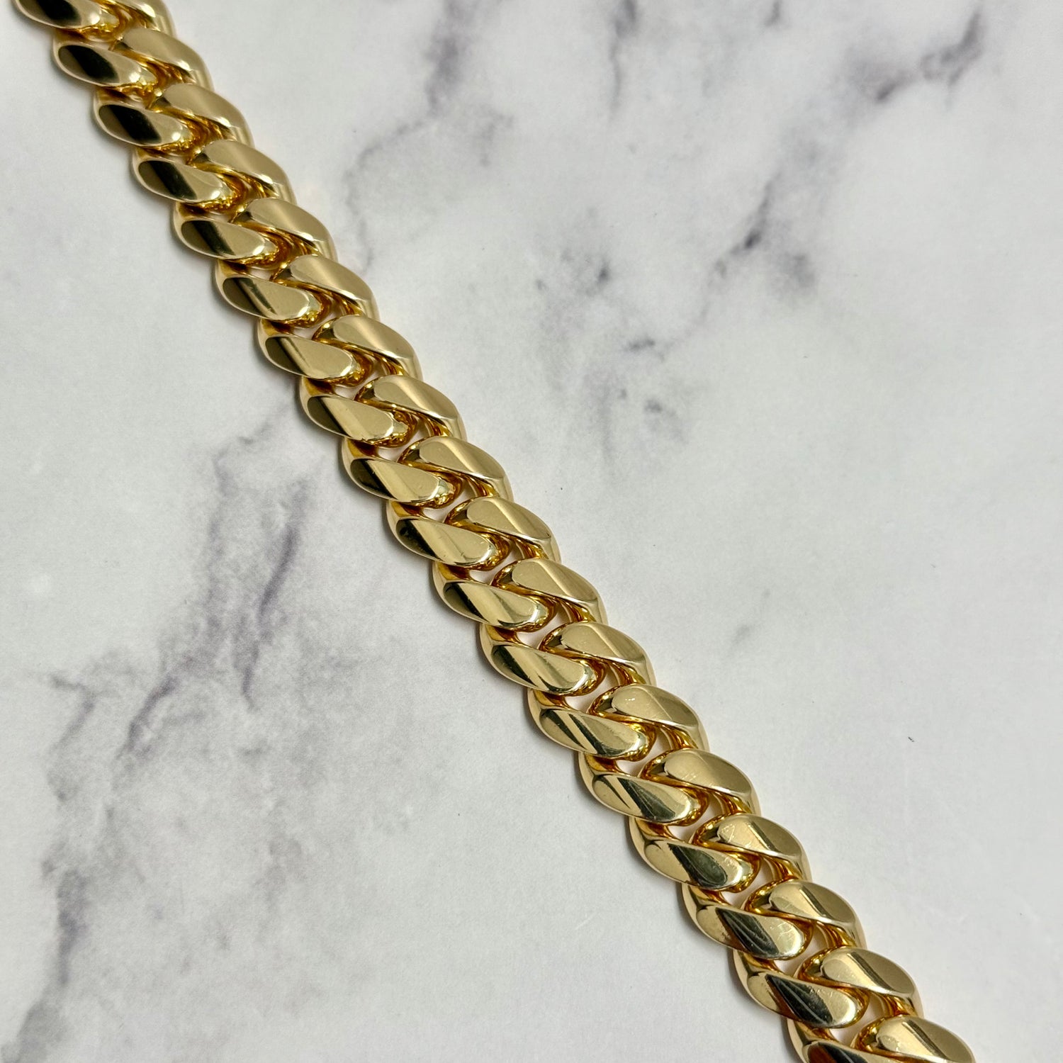 14K Yellow Gold Cuban Links Bracelet / 87.7gr / 11.3mm / 8 1/4in