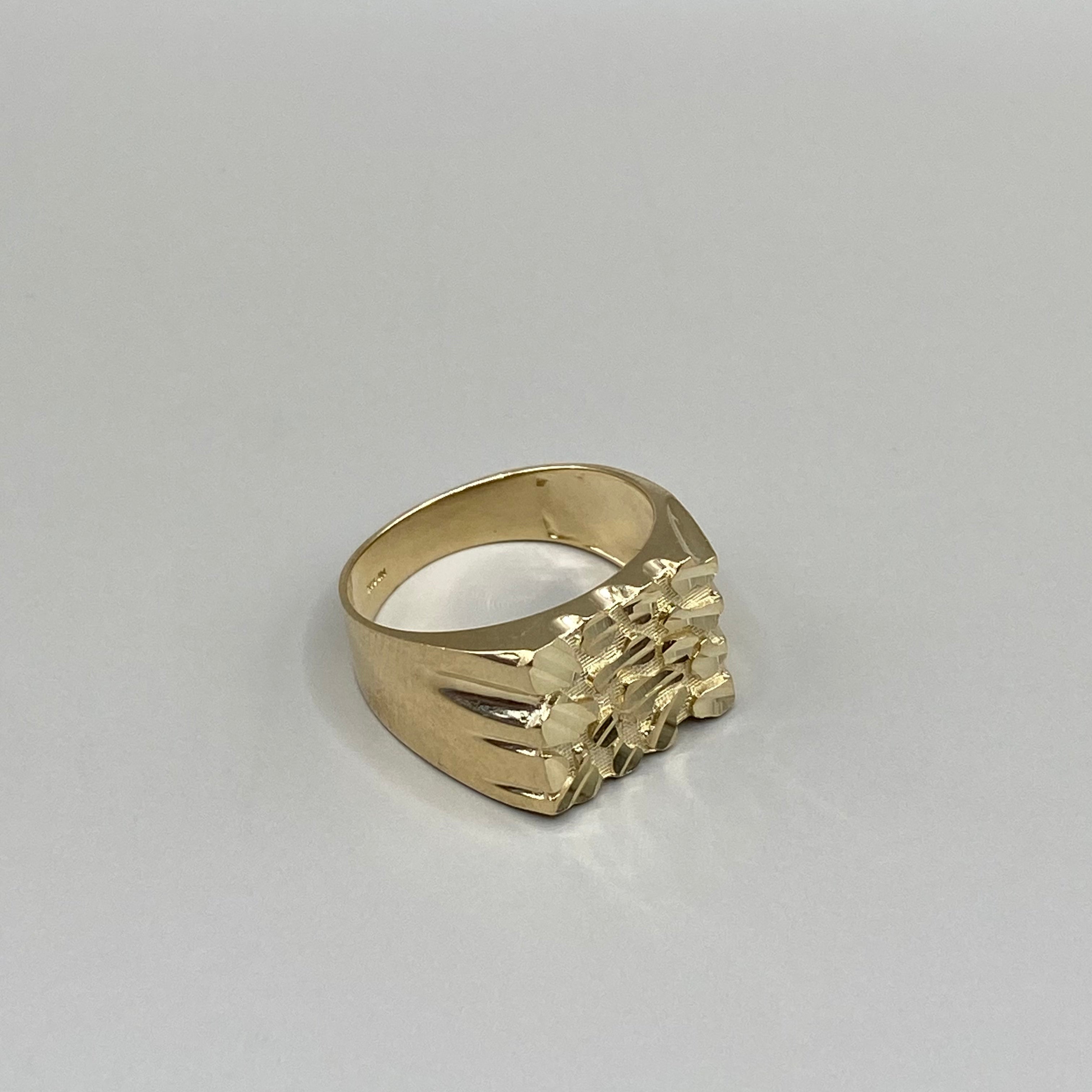 14K Yellow Gold Nugget Ring / 6.7gr / Size 10