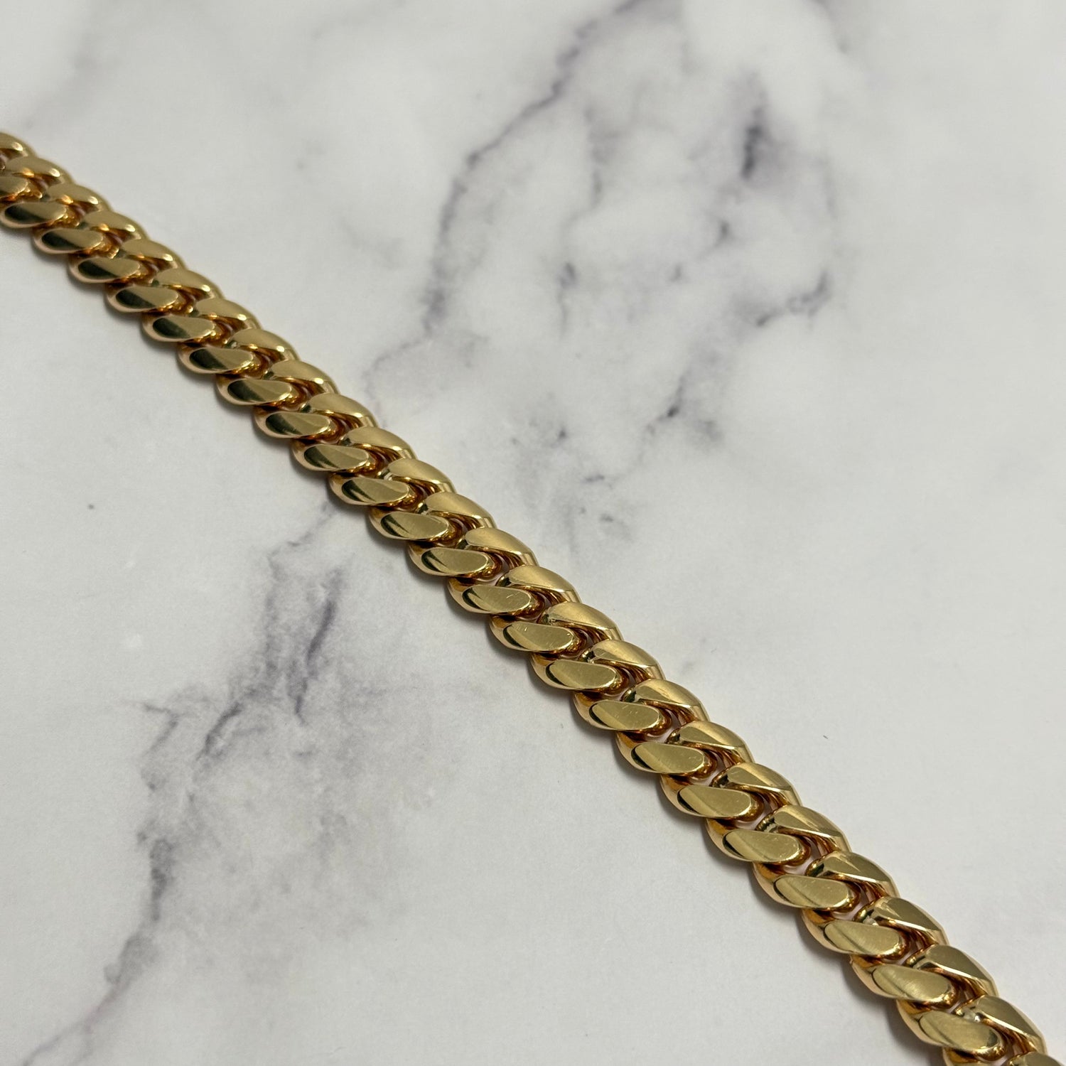 14K Yellow Gold Cuban Links / 115.2gr / 8.7mm / 20in