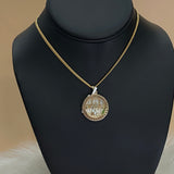 14K Yellow Gold Dinner Pendant With Zirconia / 2.4gr