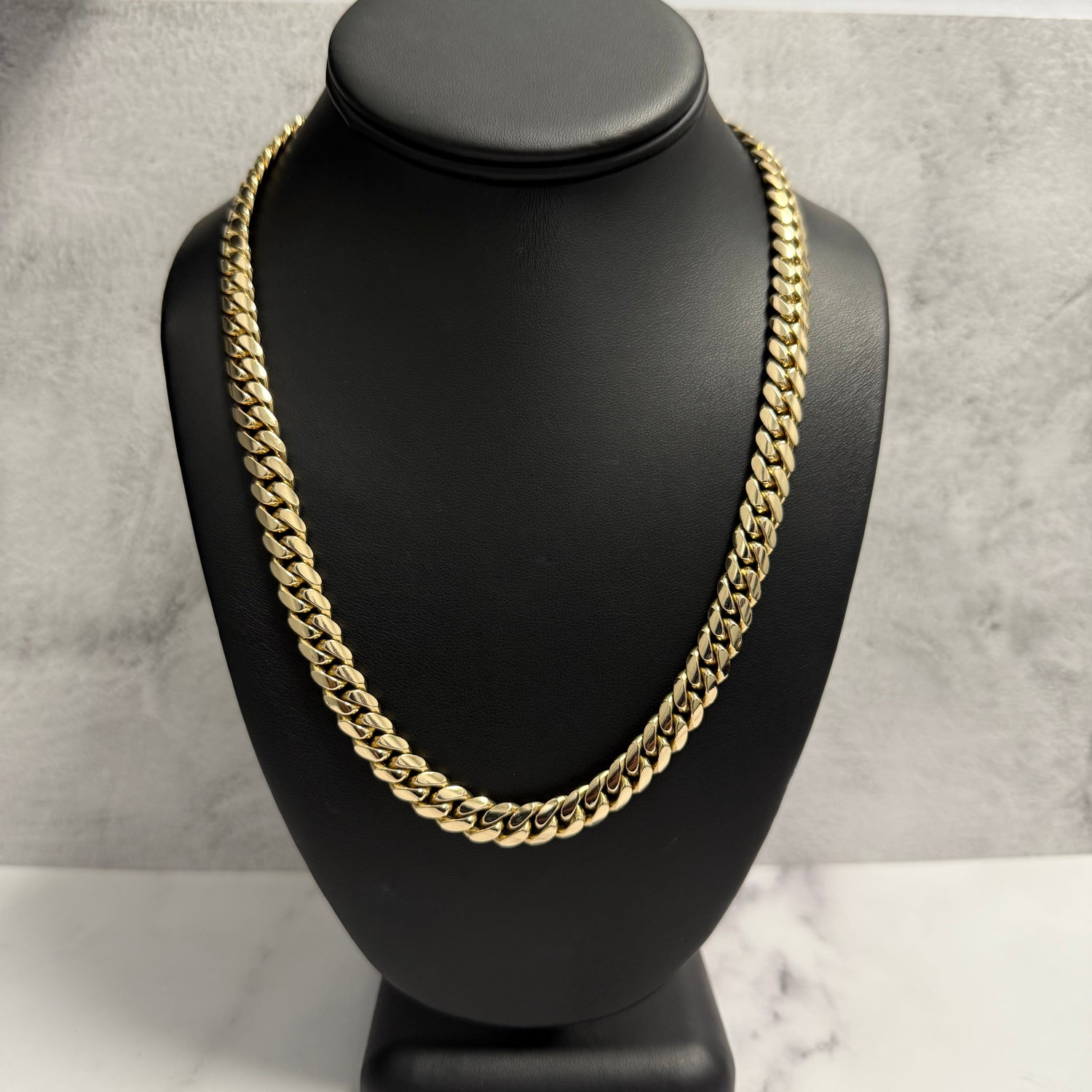 14K Yellow Gold Cuban Links / 115.2gr / 8.7mm / 20in