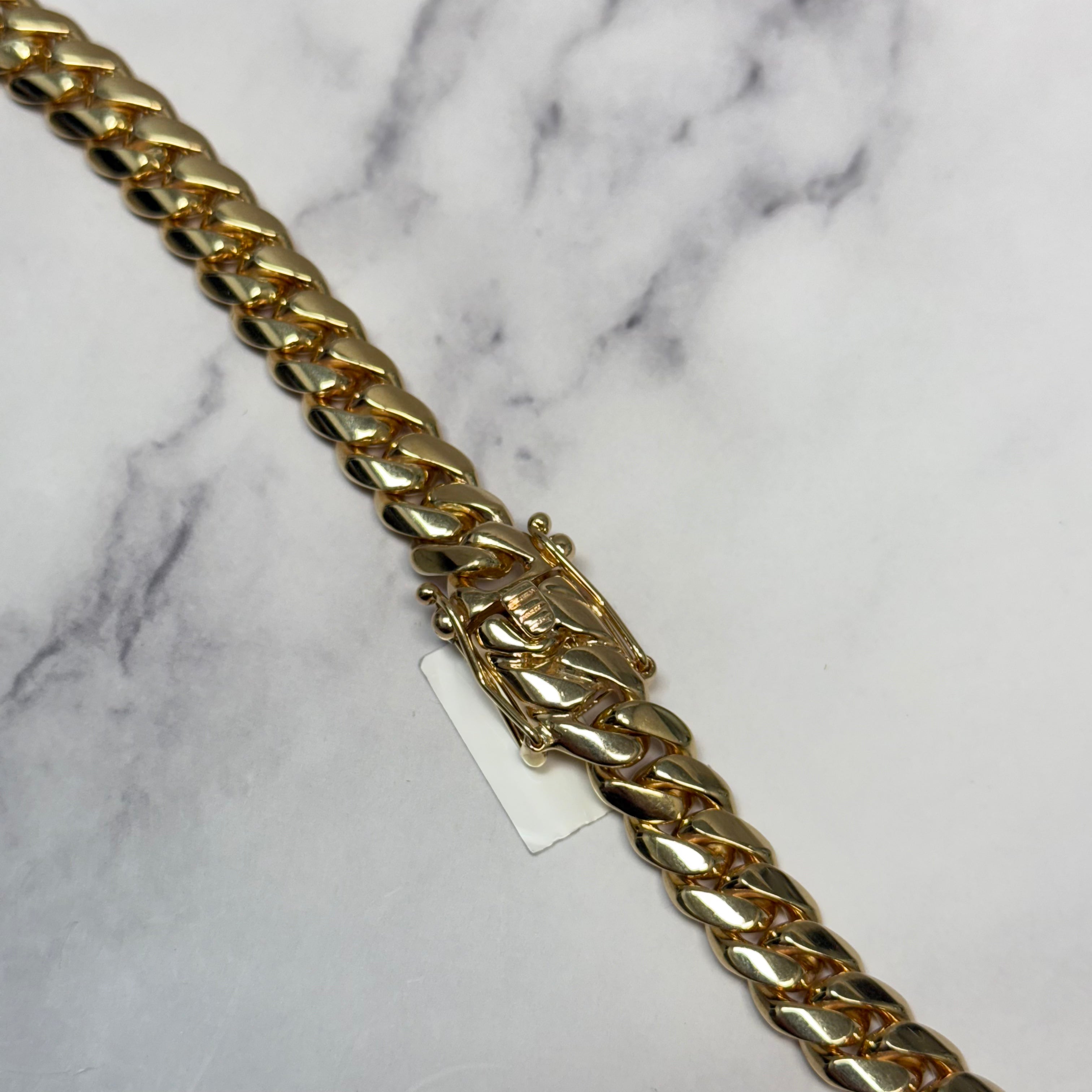 10K Yellow Gold Cuban Links / 198gr / 11mm / 24in