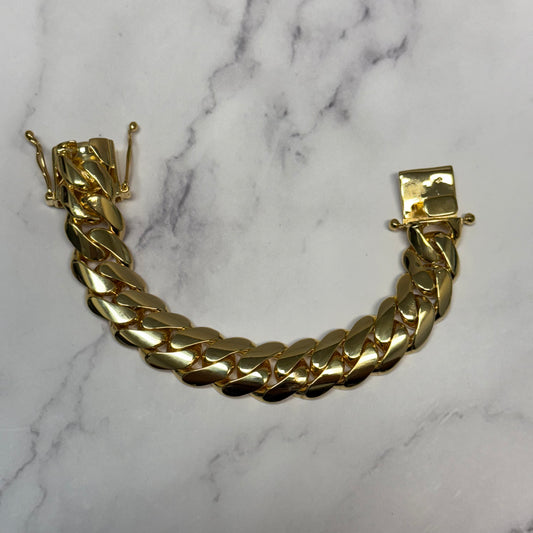 10K Yellow Gold Cuban Links Bracelet / 127.4gr / 17mm / 7in